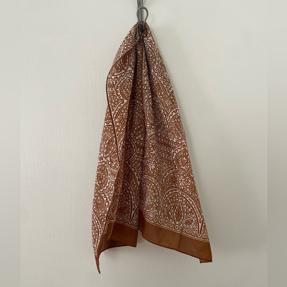 Printed Brown and White scarf